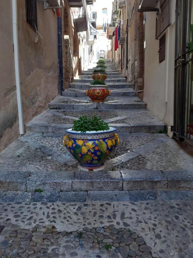 Casa Vacanza Mercato Ballaro' Palermo Luaran gambar